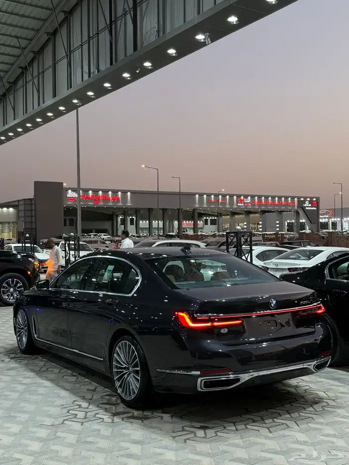 بي ام دبليو Bmw 730 ناغي 2022 7