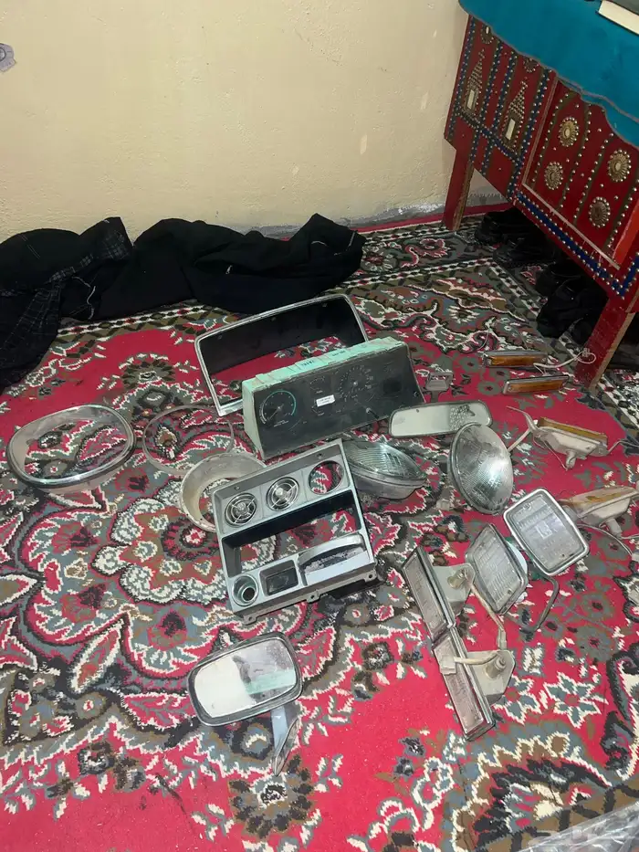 قطع كرسيدا1980 للبيع 0