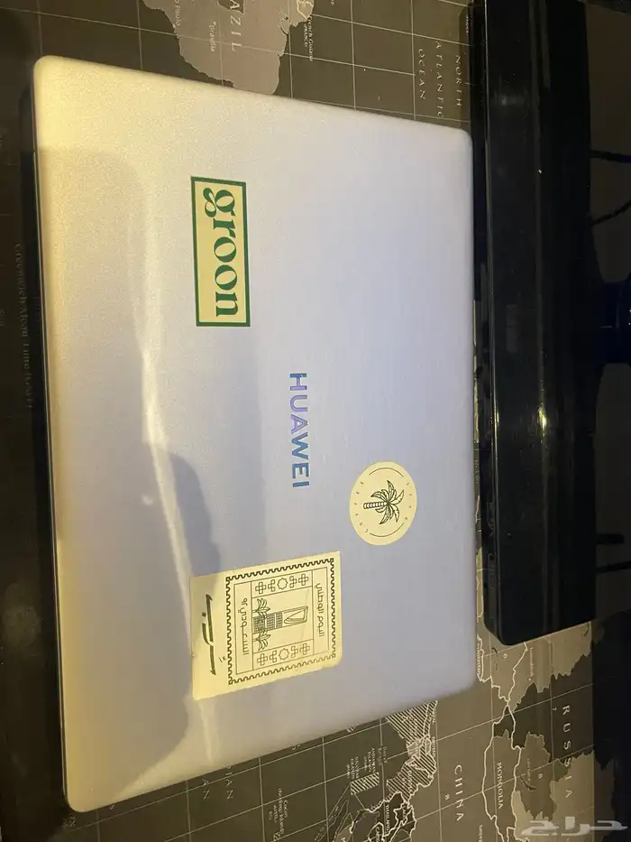 هواوي مات بوك لابتوب نظيف المميزات كور i5 الرام 8 السعة256 2