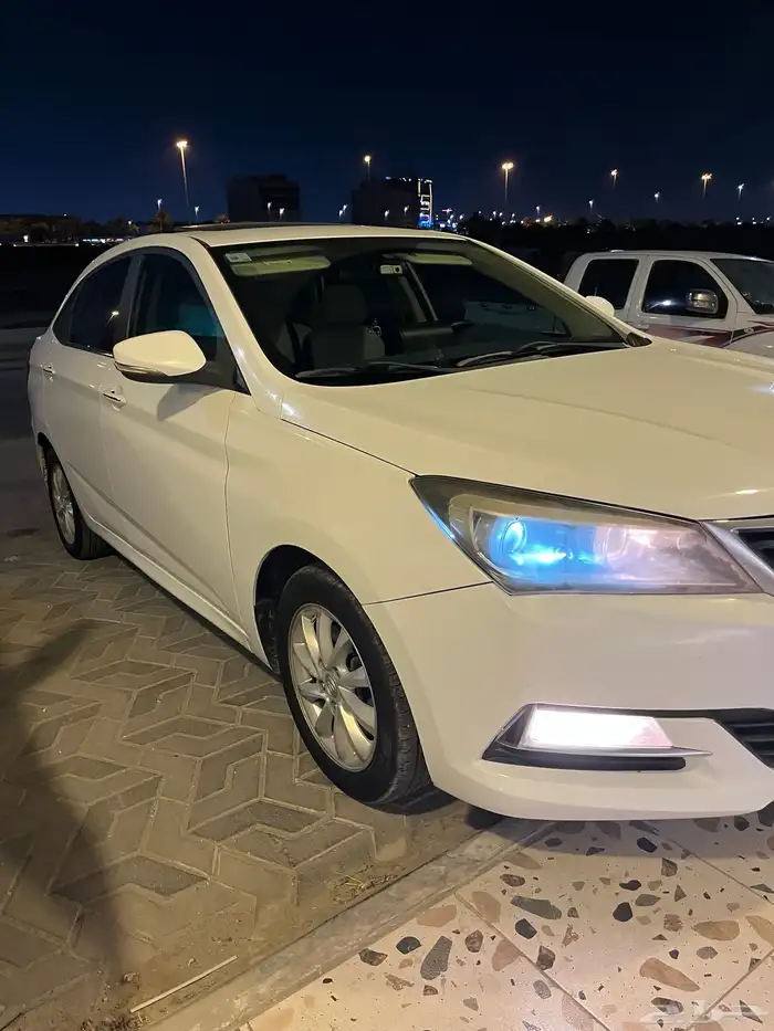 للبيع شانجان V7 موديل 2019 فل كامل 7
