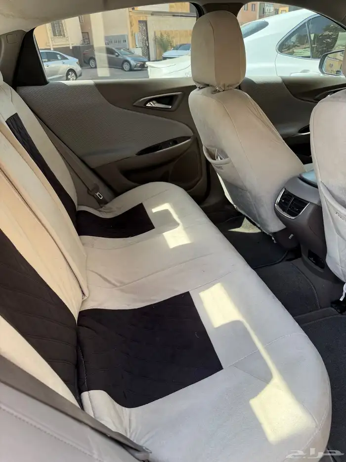 Chevrolet Malibu 2018 for sale low mileage 5