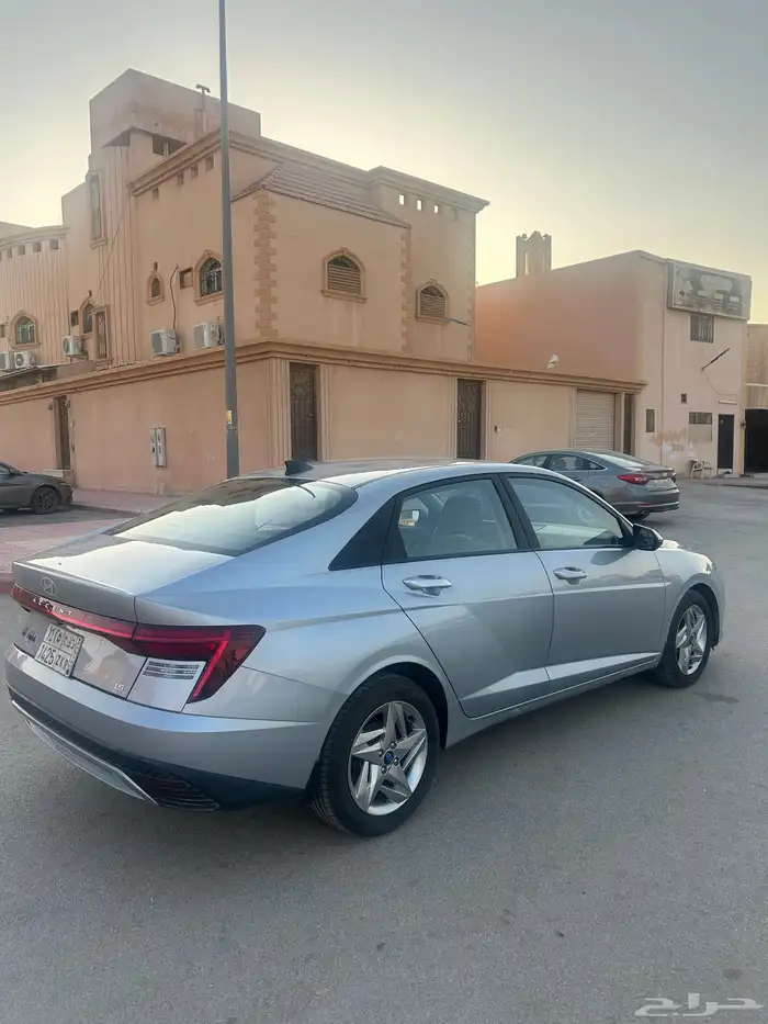 هونداي اكسنت 2025 سمارت 5