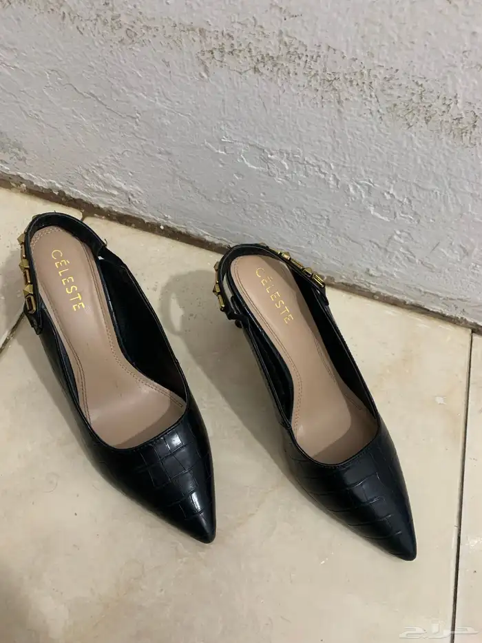 اثنين كعوب مستخدمه 5