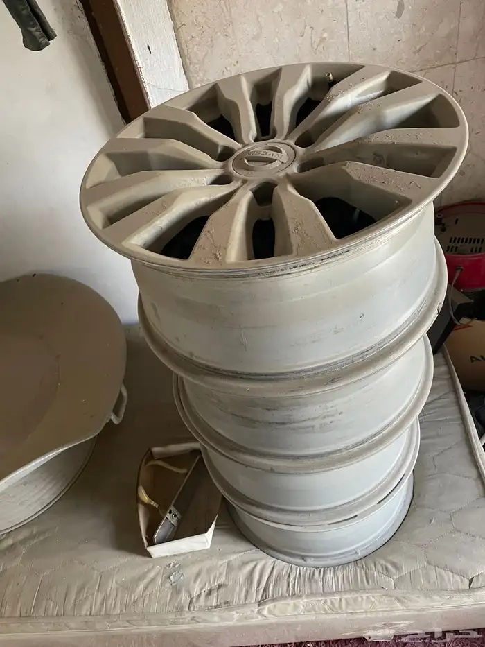 جنوط نيسان 2