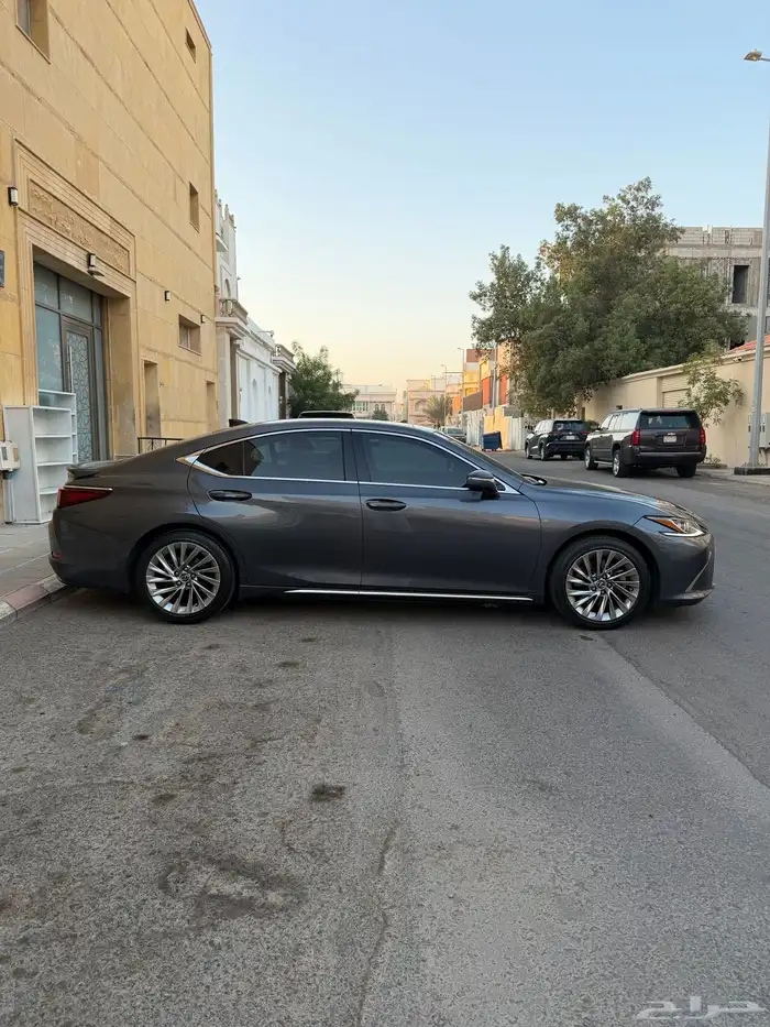 لكزس ES350 سعودي CC 5