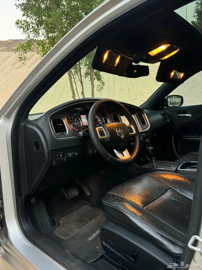 دودج تشارجر RT 2012 39