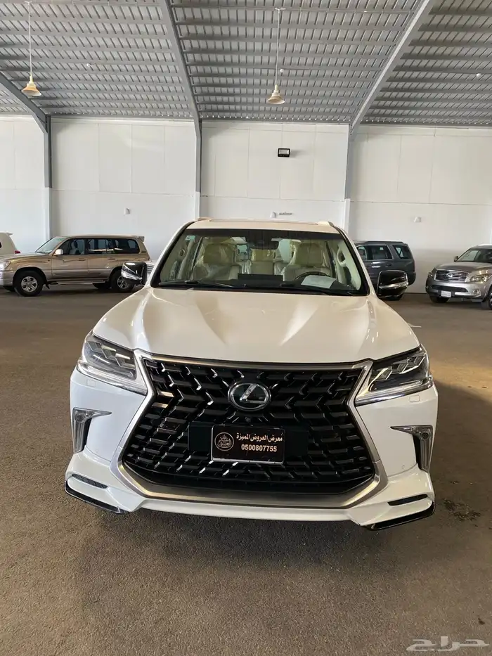 لكزس LX 570 2016 0