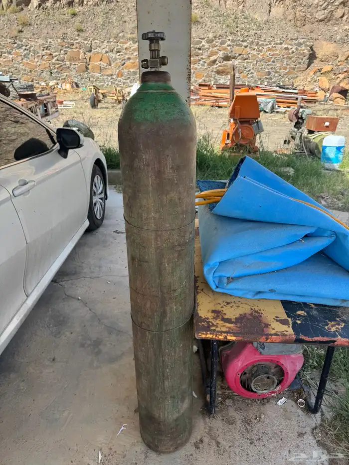 اسطوانة اكسجين للبيع 0