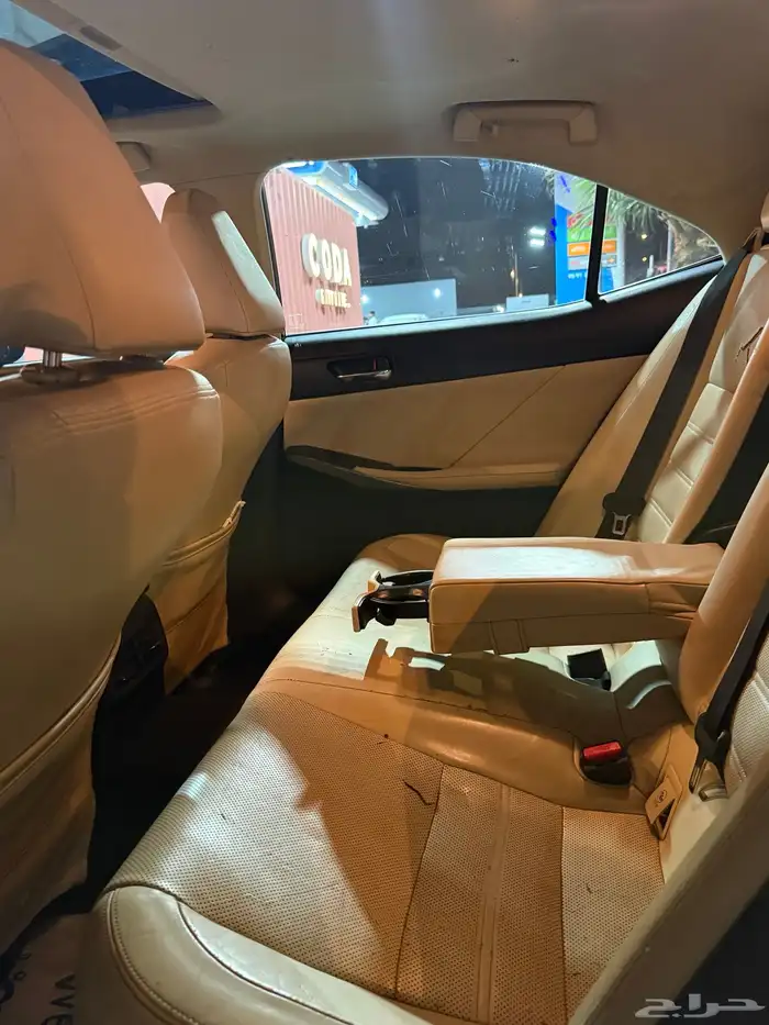 لكزس IS350 2014 8