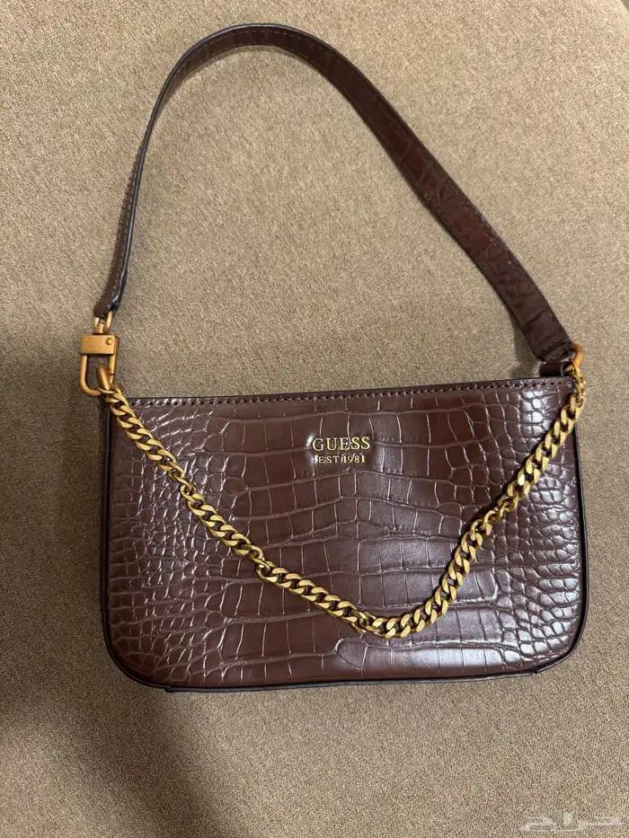 شنطة ماركة guess أصلية 0