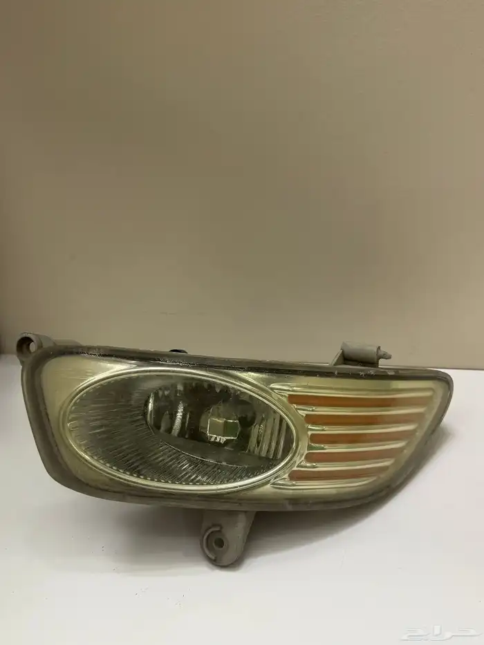 كشافات ضباب كامري 2005-2006 وكاله 2