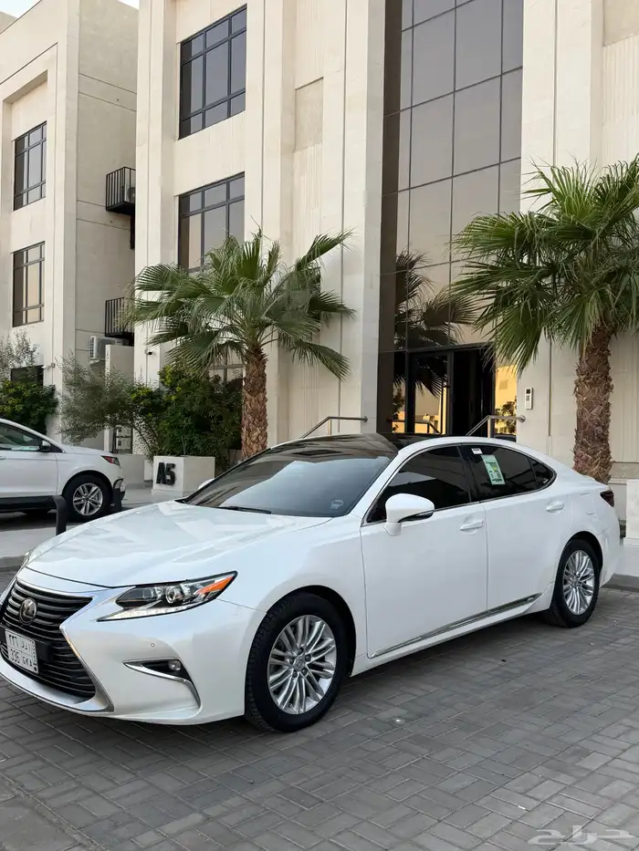لكزس es350 موديل2016 0