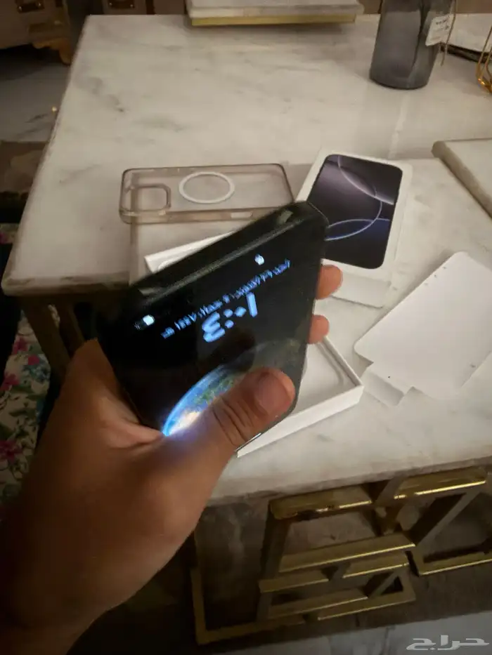 ايفون 16 pro max 4