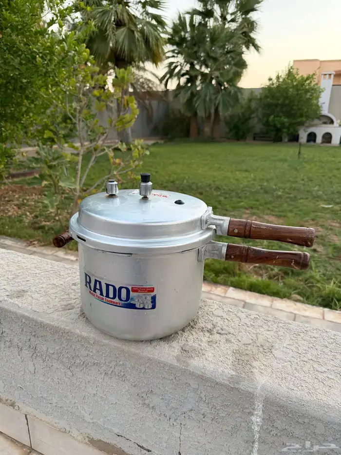 كاتم  نوادر 0
