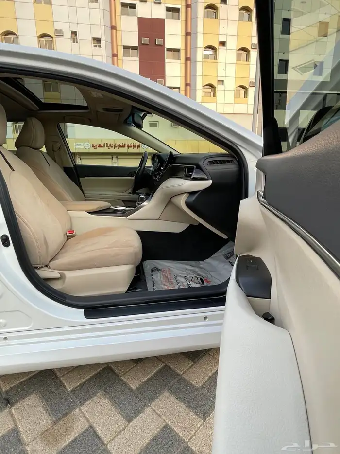 Camry full option Saudi 2023 31