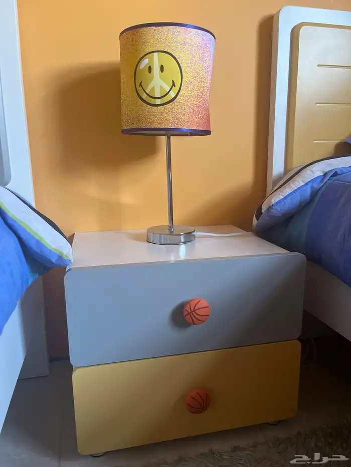 للبيع أثاث غرفة نوم حالة ممتازة جدا ونظيف هوم سنتر 2