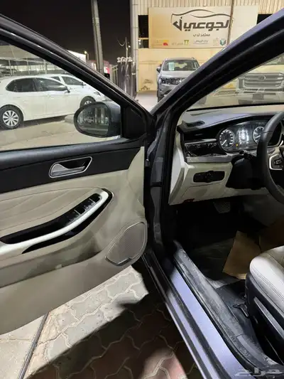 شيري اريزو 5 فئة الكمفورت بنزين 2026 index