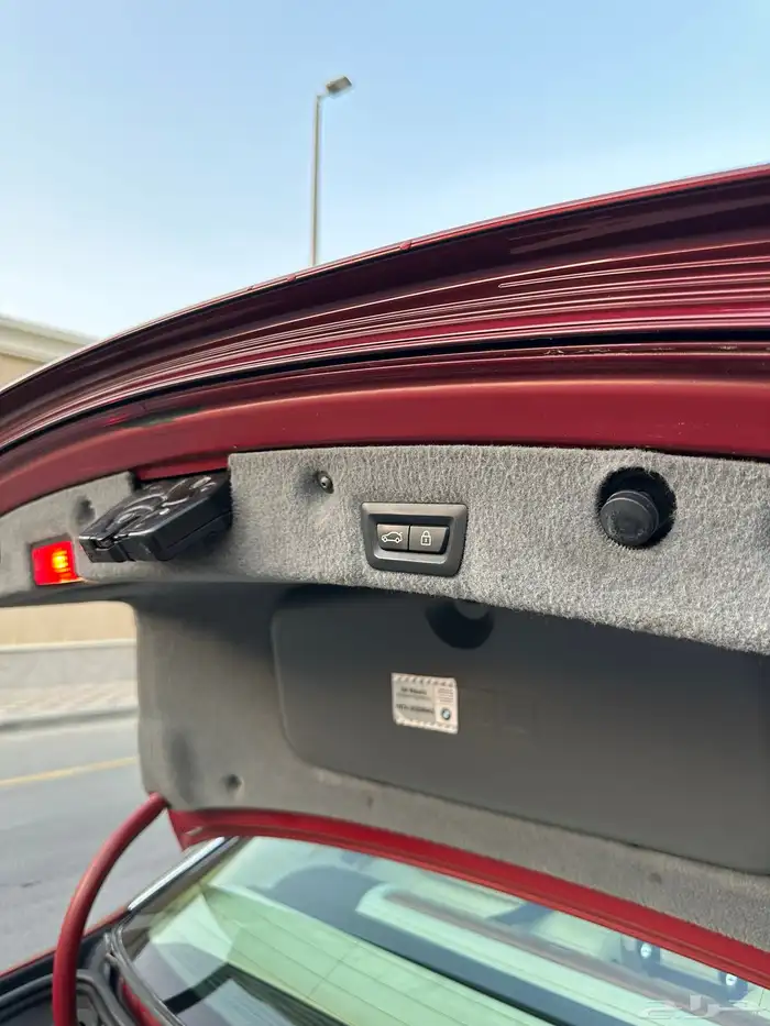 بي ام دبليو الفئة السابعة 2010 38