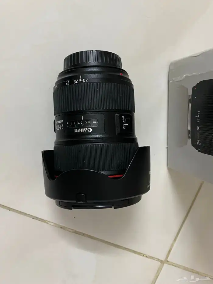 عدسة كانون Canon 70-24 نظيفة بكرتونها 2