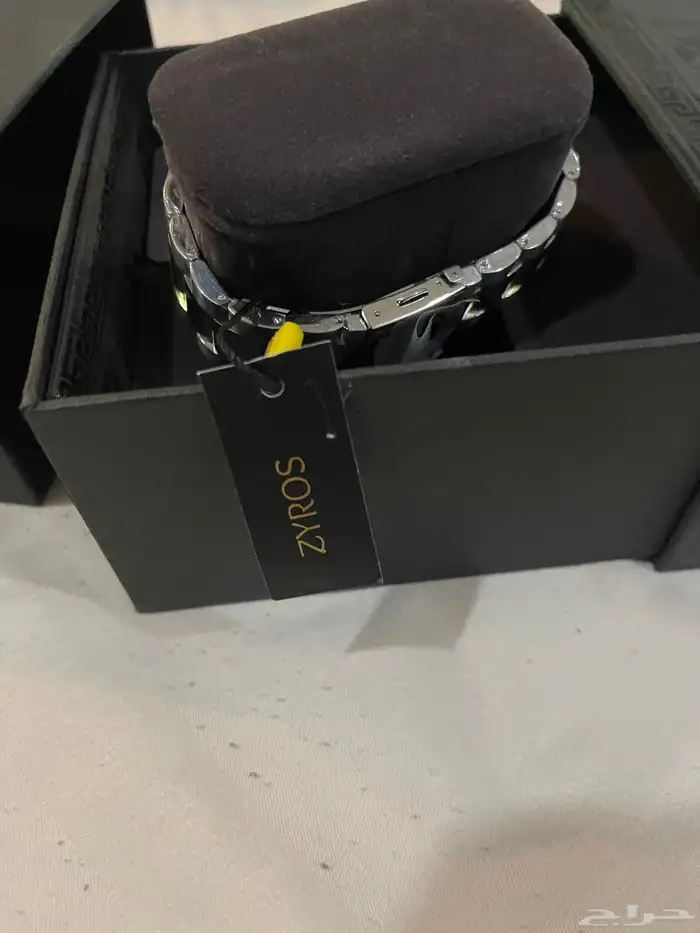 ساعة رجاليه زايروس مانلبست ولا تصغرت 2