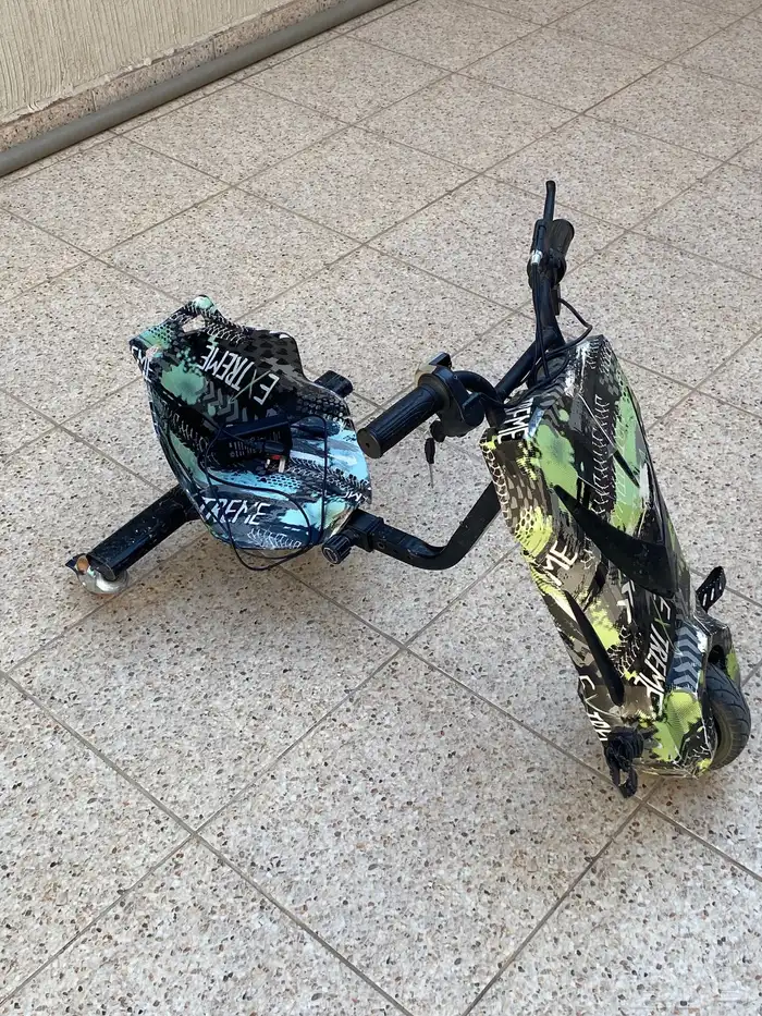 للبيع سكوتر درفت ممتازه لها معي اربع سنوات 0