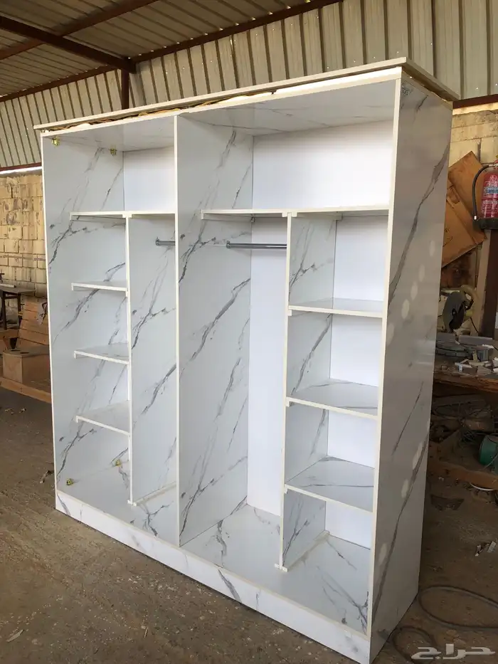 موجود تخفيضات على الخزائن والأبواب الخشب 29