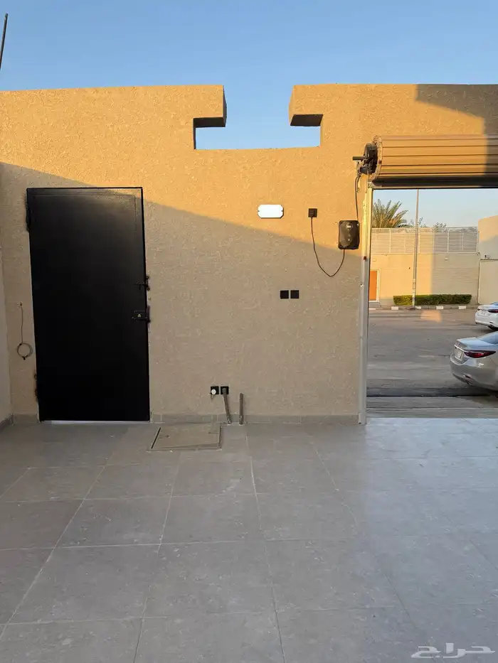 فلا روف ارضيه للبيع حي الرابيه تبوك 700 الف 2