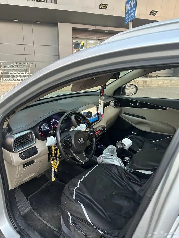 كيا سورينتوا 6 سلندر بدون دبل 6