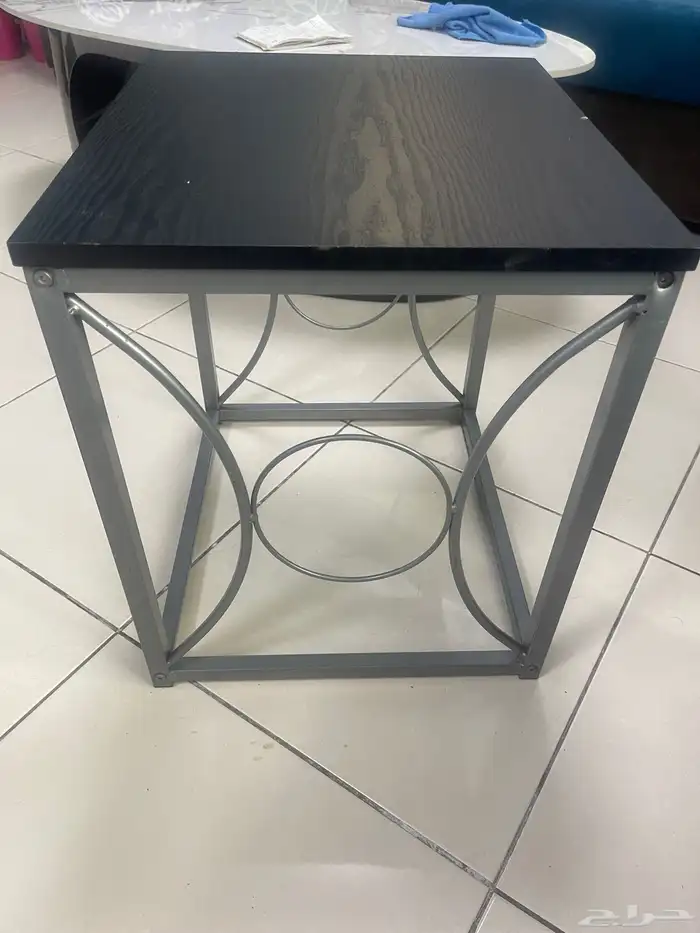 urgent Sale)4 Seater L Shape Set With 2 Side Tables 1