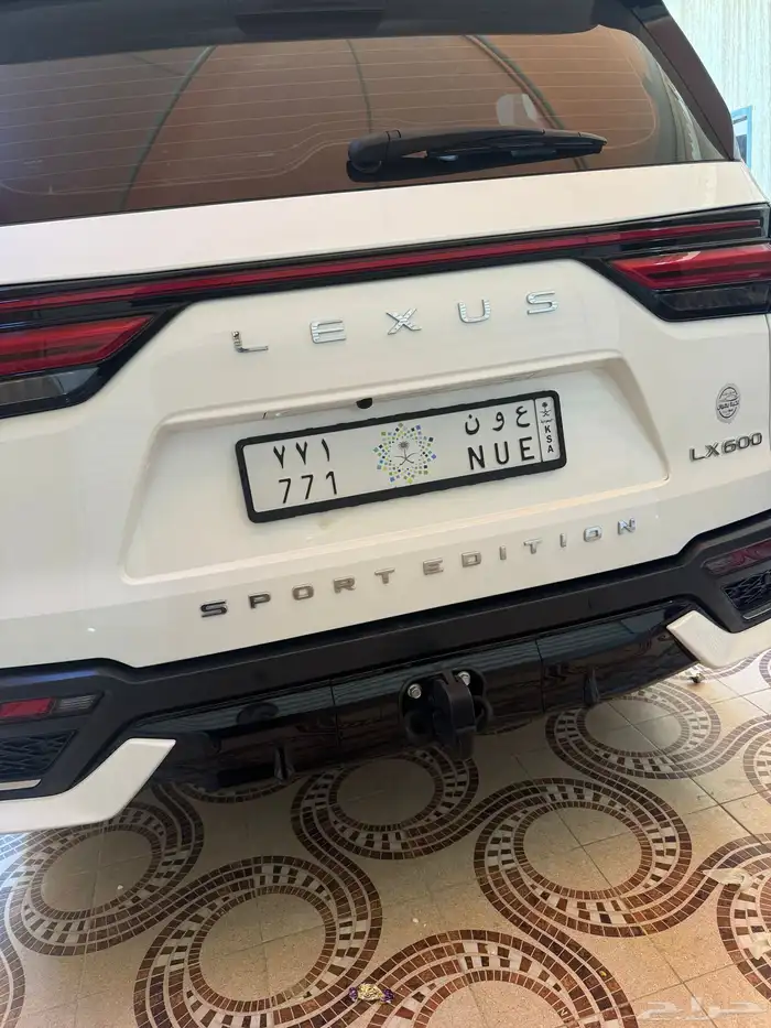 لكزس اف سبور2023 1