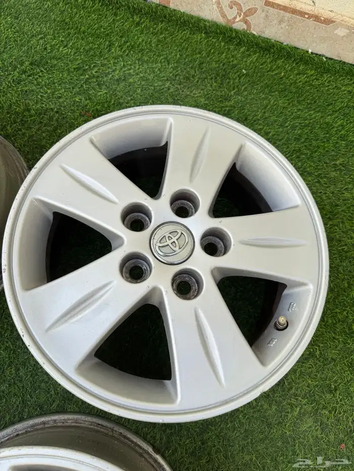 للبيع جنوط كامري GLI 0