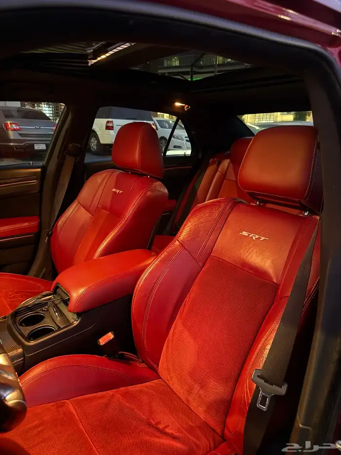 كلايسلر srt 6.4 7