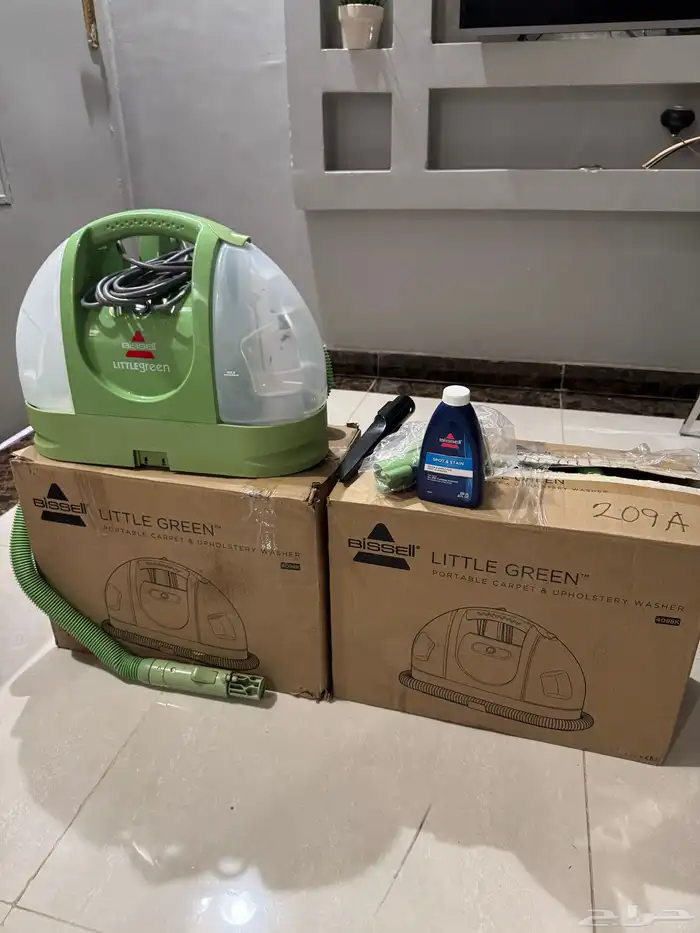 مكنسة غسيل كنب و سجاد BissEll 1