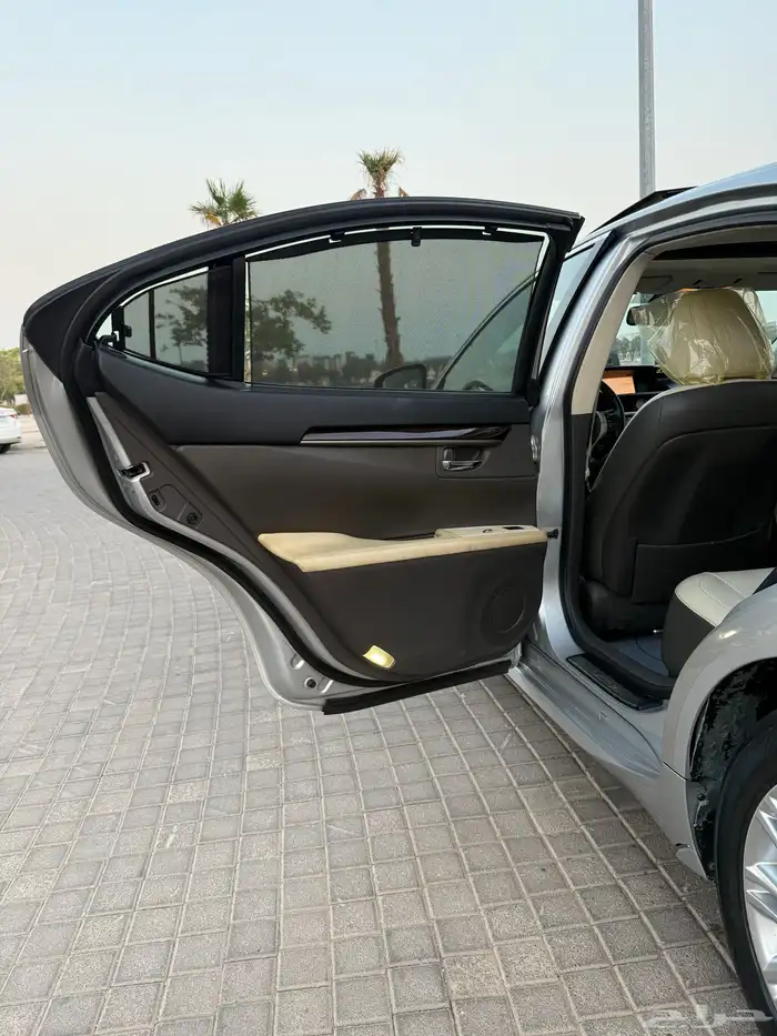 لكزس 2013 es فل كامل DD 350 الموقع جده 15