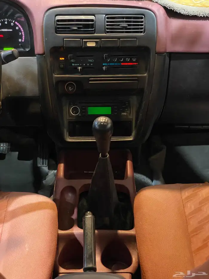 جنجو نيسان غمارتين 2015 بحالة نظيفة 21