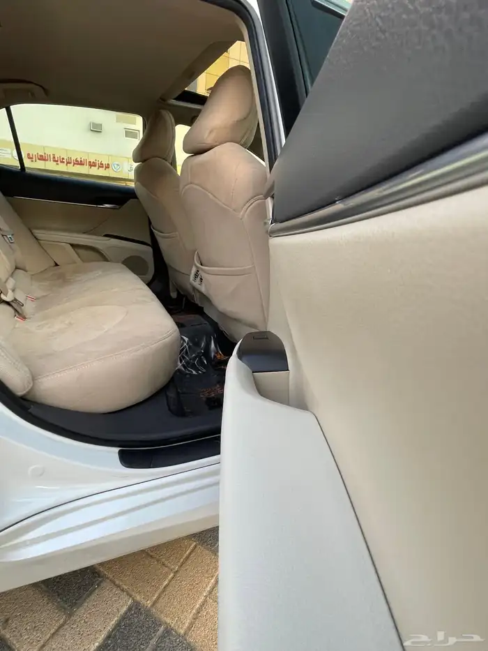 Camry full option Saudi 2023 26