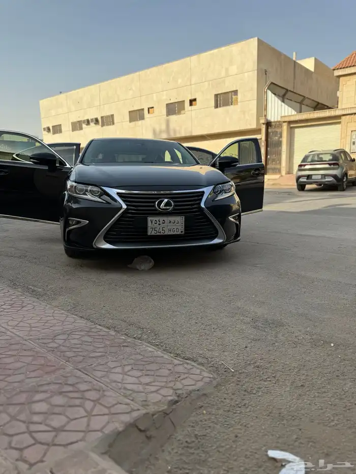 لكزس ES350 أعلى فئة برستيج DD 2