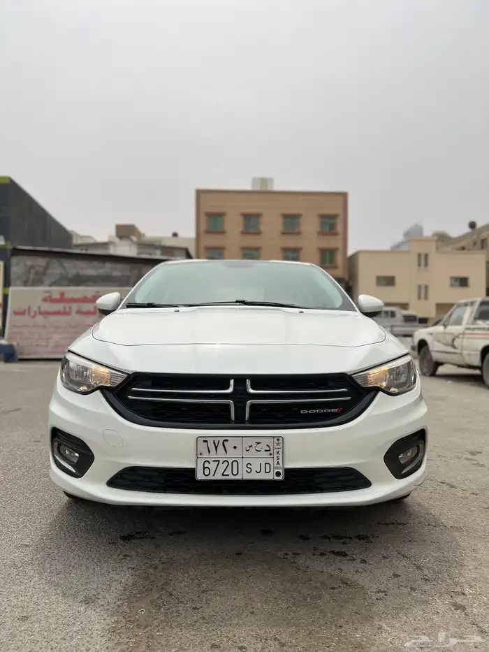 دودج نيون بحالة ممتازة البيع 1