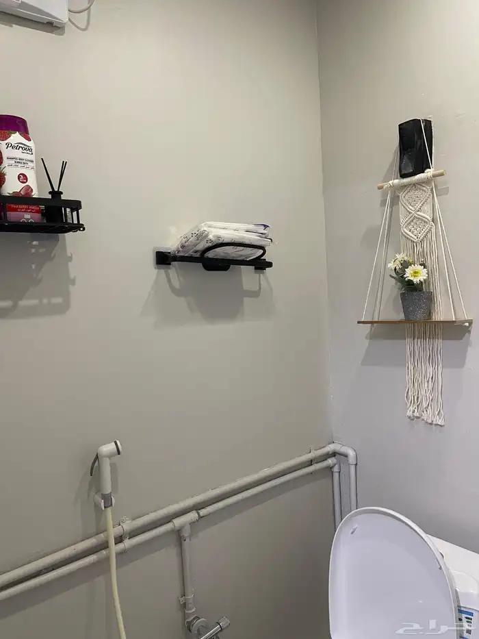 شقة ( غرفة سائق مفروشة ) بحي النزهة شهري 2