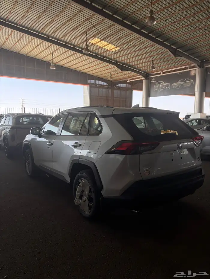 راف فور 2025 فل كامل بنزين 5