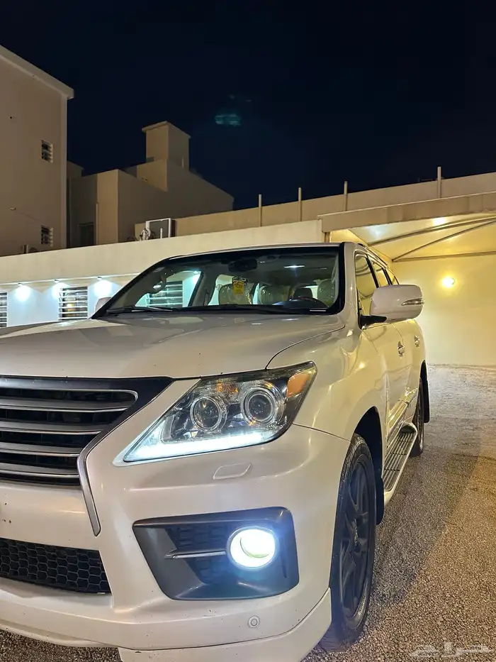 لكزس بريمي فل كامل 4