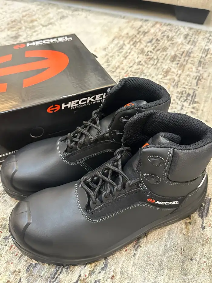 Safety shoe سيفتي شوز جديدة 5
