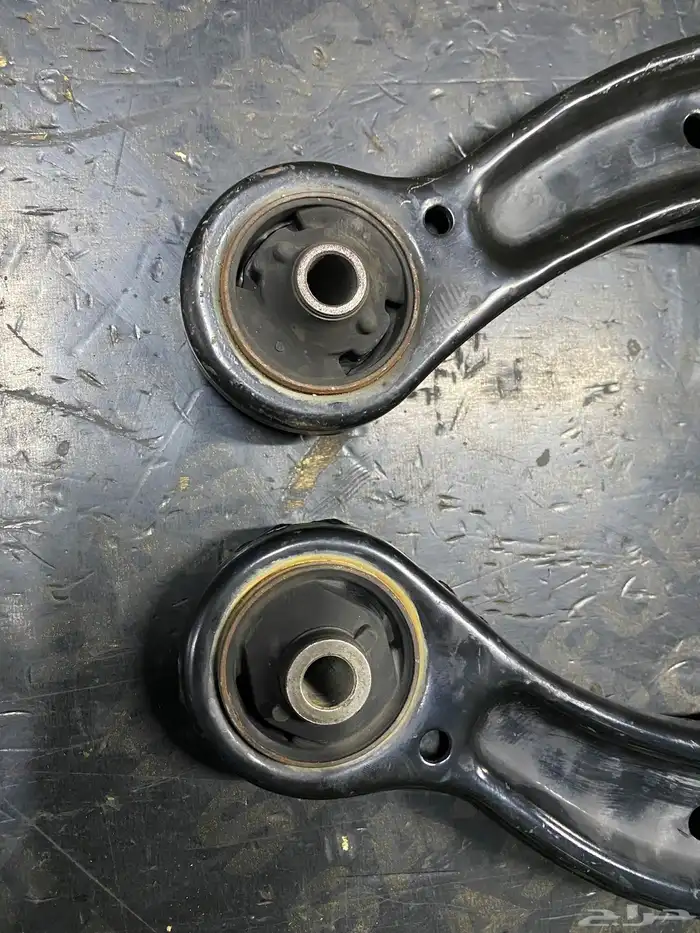 مقصات اماميه كامري2003 و2006 3