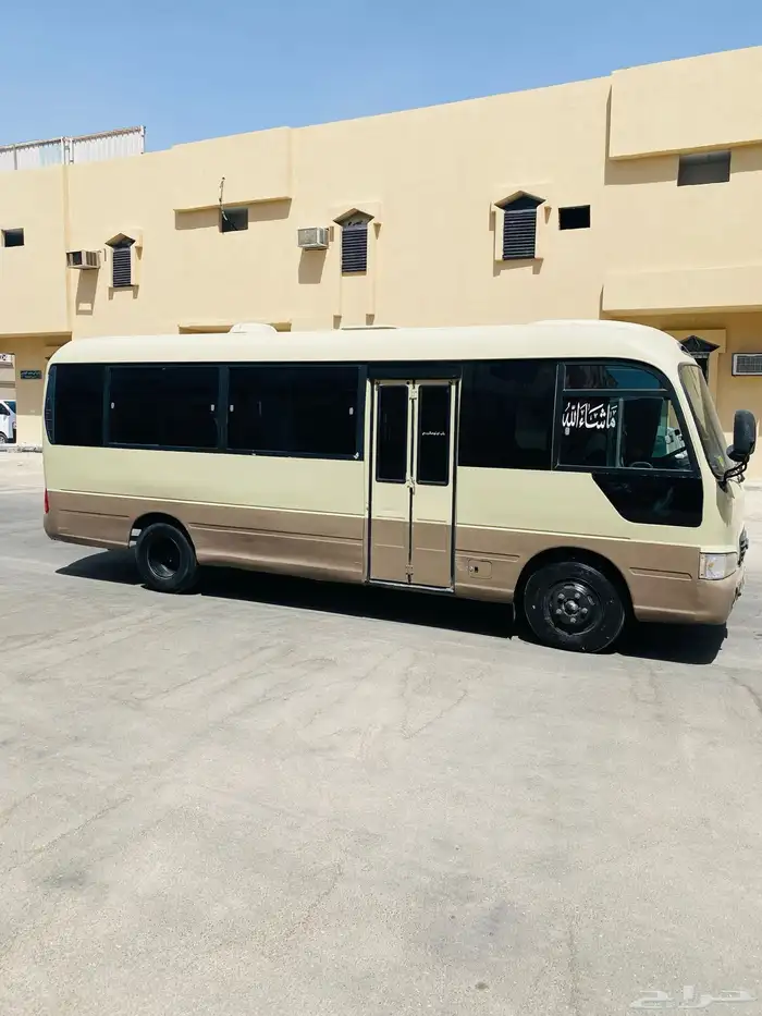 rantal bus available 2