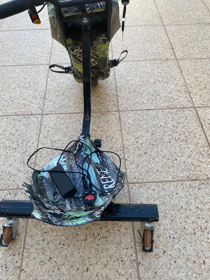 للبيع سكوتر درفت ممتازه لها معي اربع سنوات 3