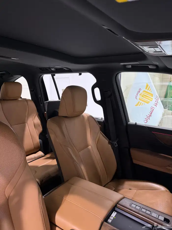 جيب لكزس للايجار 9