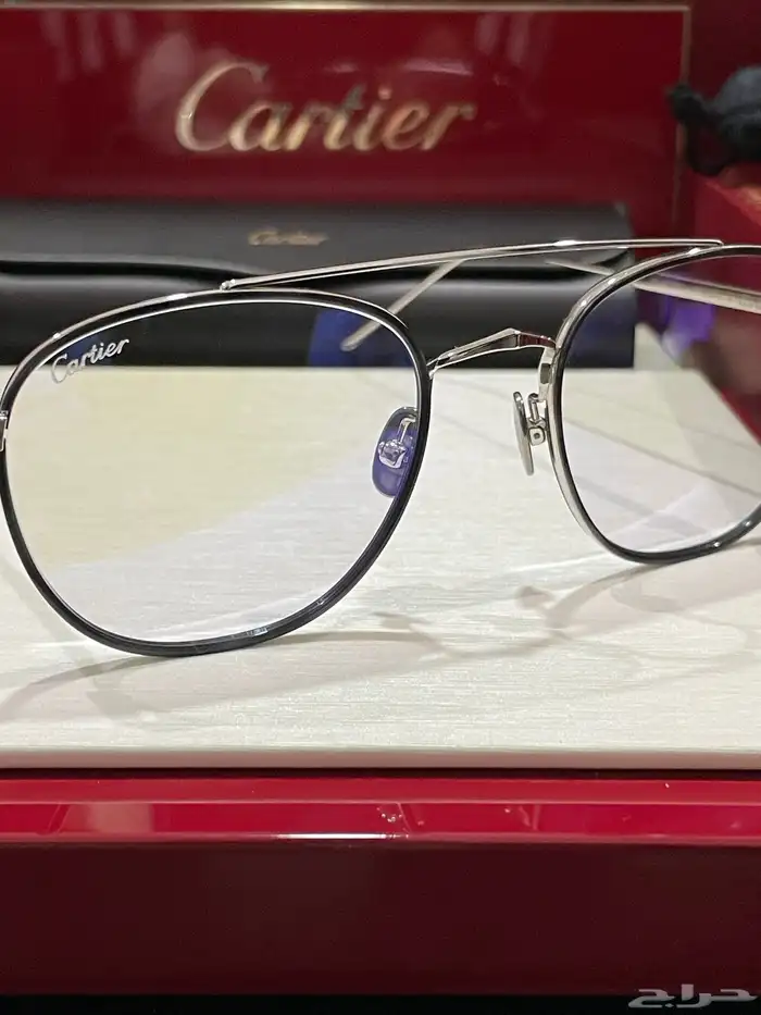 نظارة كارتير طبية جديدة كاملة المرفقات 1