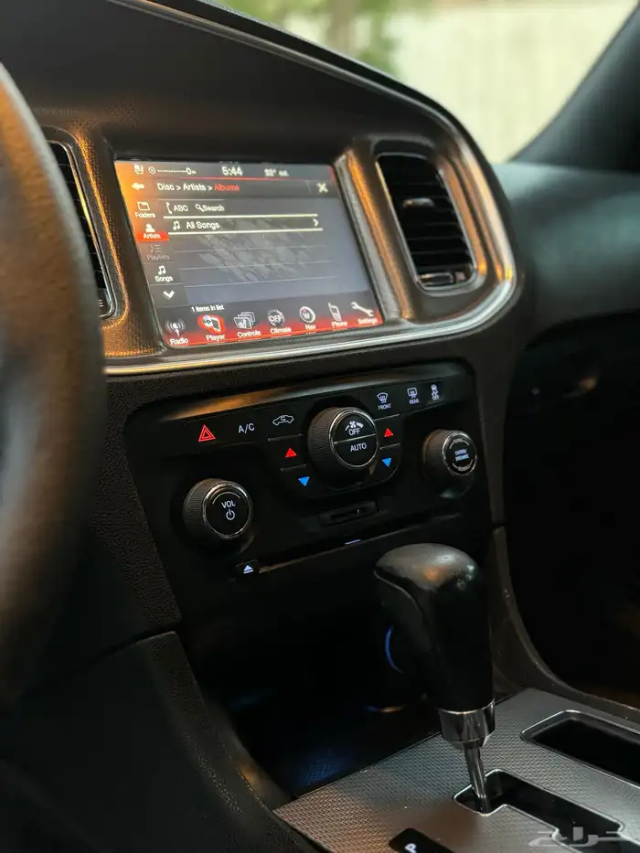 دودج تشارجر RT 2012 41