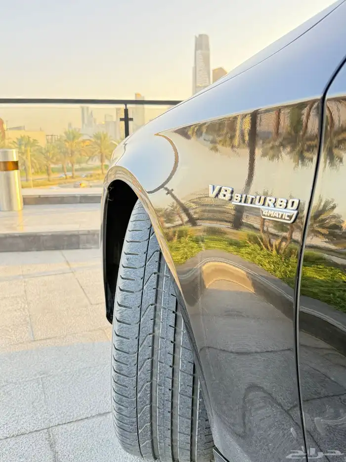 مرسيدس S63 نظيف جدا أسود ملكي 22