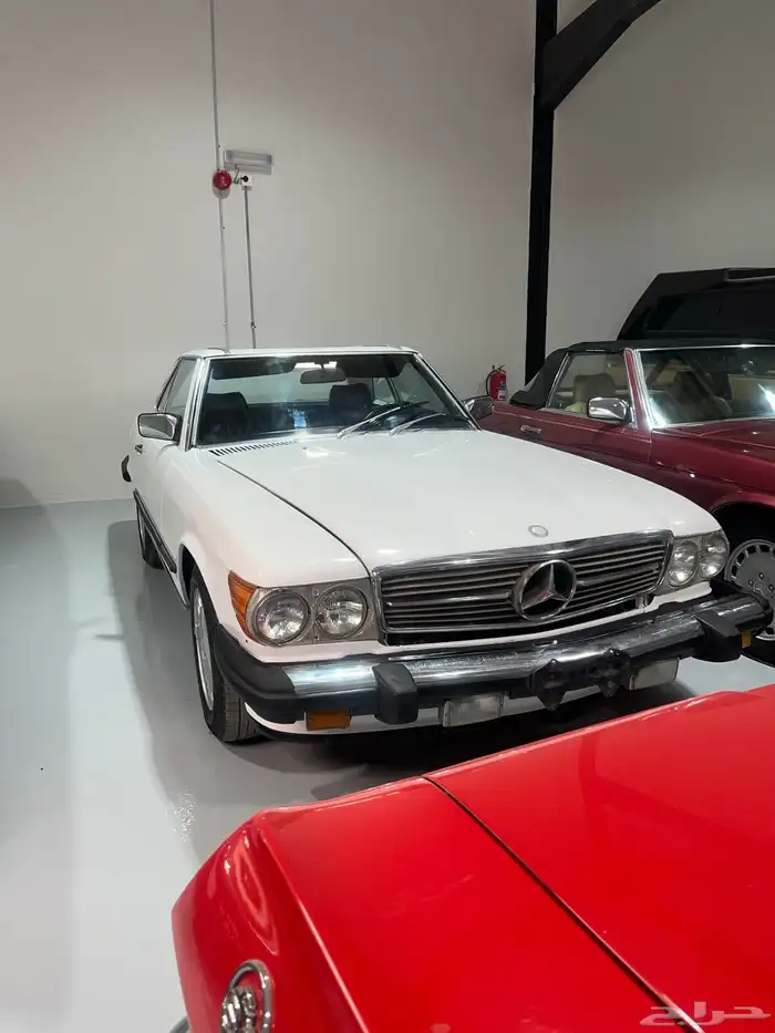 مرسيدس 560SL 1